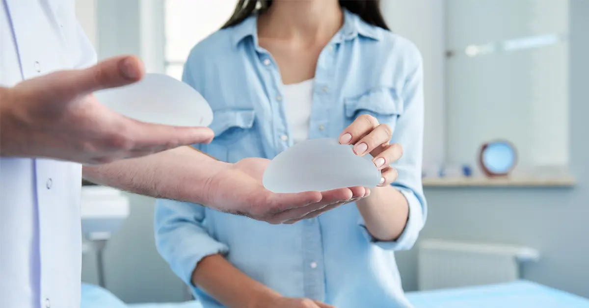 السيليكون لتكبير الثدي كيفية تحقيق المظهر المثالي في 5 خطوات 1 السيليكون لتكبير الثدي