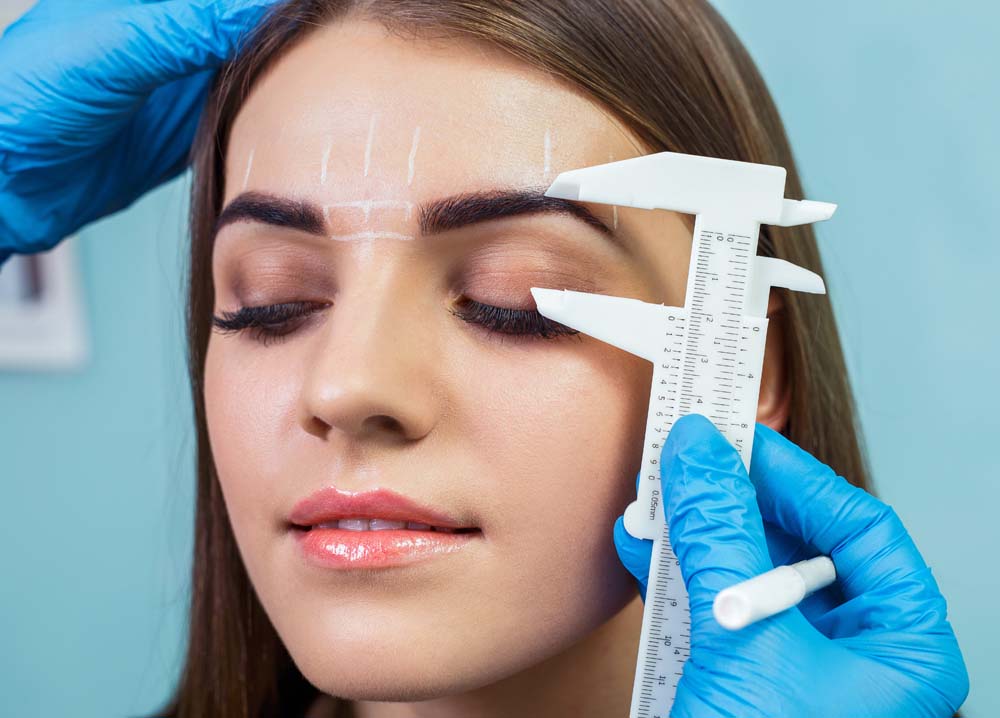 عملية رفع الحاجب 5 نصائح قبل العملية وكيفية الأستعداد 7 نتائج عملية رفع الحواجب